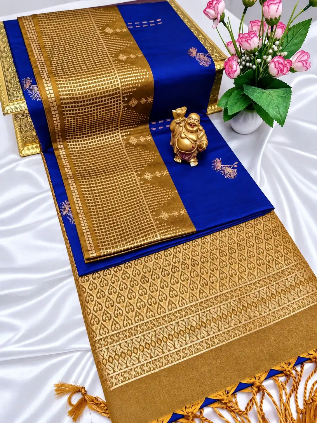 Chakra Jari Grid Pallu Semi Kanchipuram Silk Saree